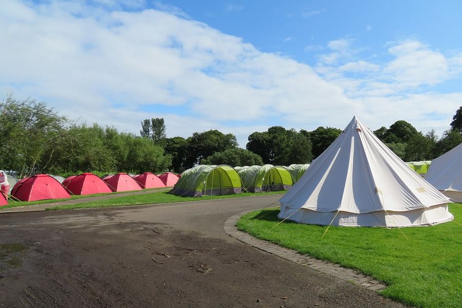 Eco-friendly glamping near festivals