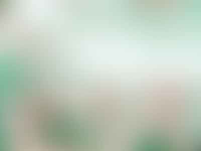 What is the most commonly broken golfing etiquette?